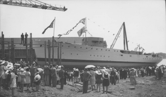 HMAS Cairns was launched on 7 October 1941 by Mrs RD Weber, wife of the Works Manager, Walkers Ltd.