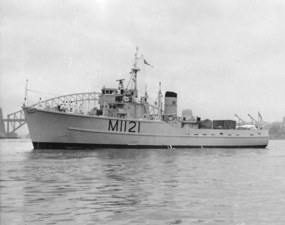 HMAS Cerlew arrives in Sydney on 7 December 1962