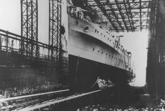 The Marchioness of Titchfield launches HMS Amphion on 26 July 1934.