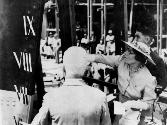 Mrs MJ McKew christens Broome at her launching on 6 October 1941.