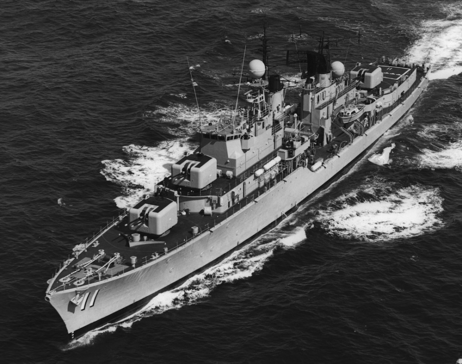 After celebrating her Silver Jubilee in June 1984, HMAS Vampire was one of only three serving Daring class destroyers left in the world.