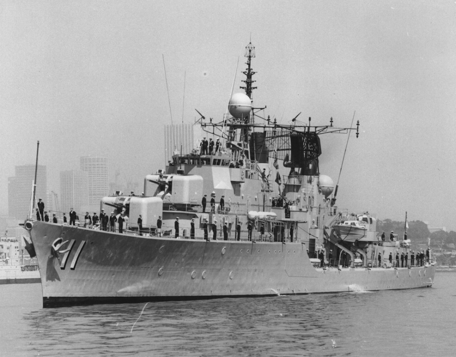 HMAS Vampire home at Garden Island after six months in the Far East, Japan and Indian Ocean, June 1979.