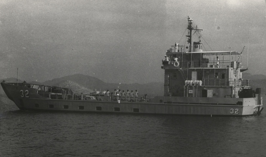 HMAS Buna