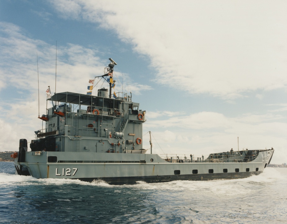 HMAS Brunei departing Sydney to assist in HMAS Betano's workup exercises, 25 March 1996