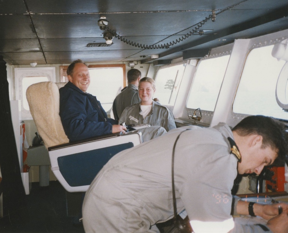 Commander A. Ladomirski and bridge staff, January 1996