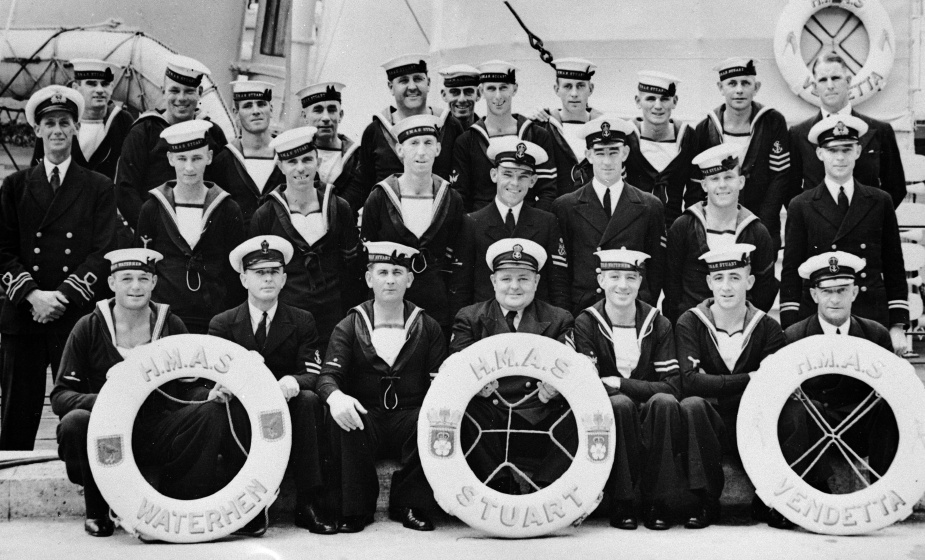 Crew members of HMA Ships Stuart, Waterhen and Vendetta pose beside Vendetta c.1937