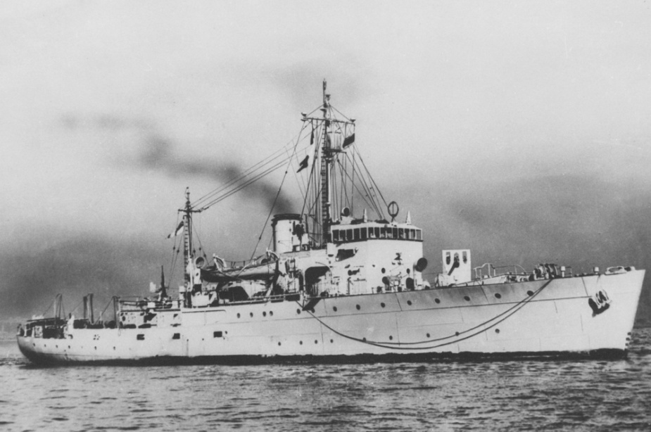 HMAS Rockhampton was one of sixty Australian Minesweepers commissioned into the Royal Australian Navy during World War II