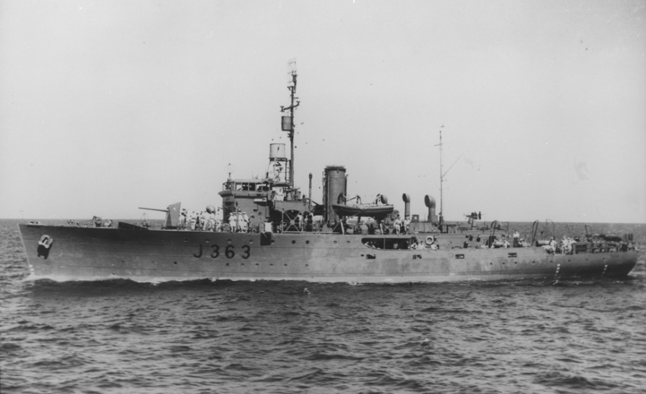 Strahan conducted post-war minesweeping duties.