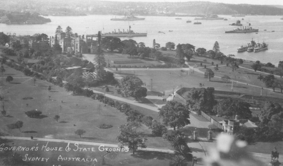 US Fleet Visit 1925, HMAS Adelaide and Brisbane in background.