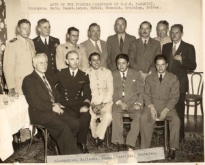 Commander Spurgeon with other foreign observers in USS Panamint.