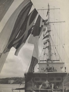 HMAS Yarra dressed overall. Note her two forward high angle 4-inch guns.