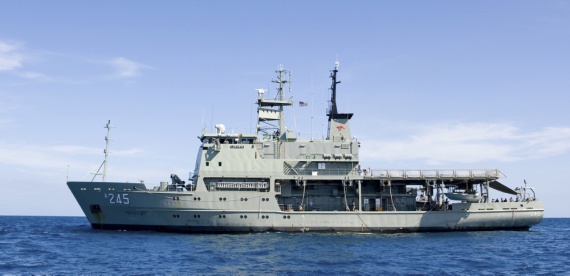 HMAS Leeuwin.