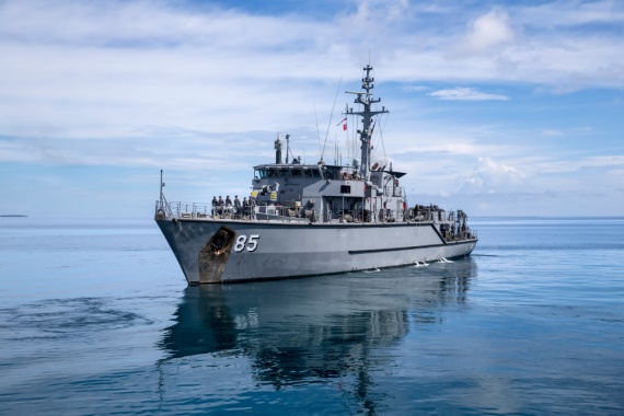 HMAS Gascoyne leaves Tuvalu on the completion of its engagement with the Funafuti community as a part of Task Group 637.1.