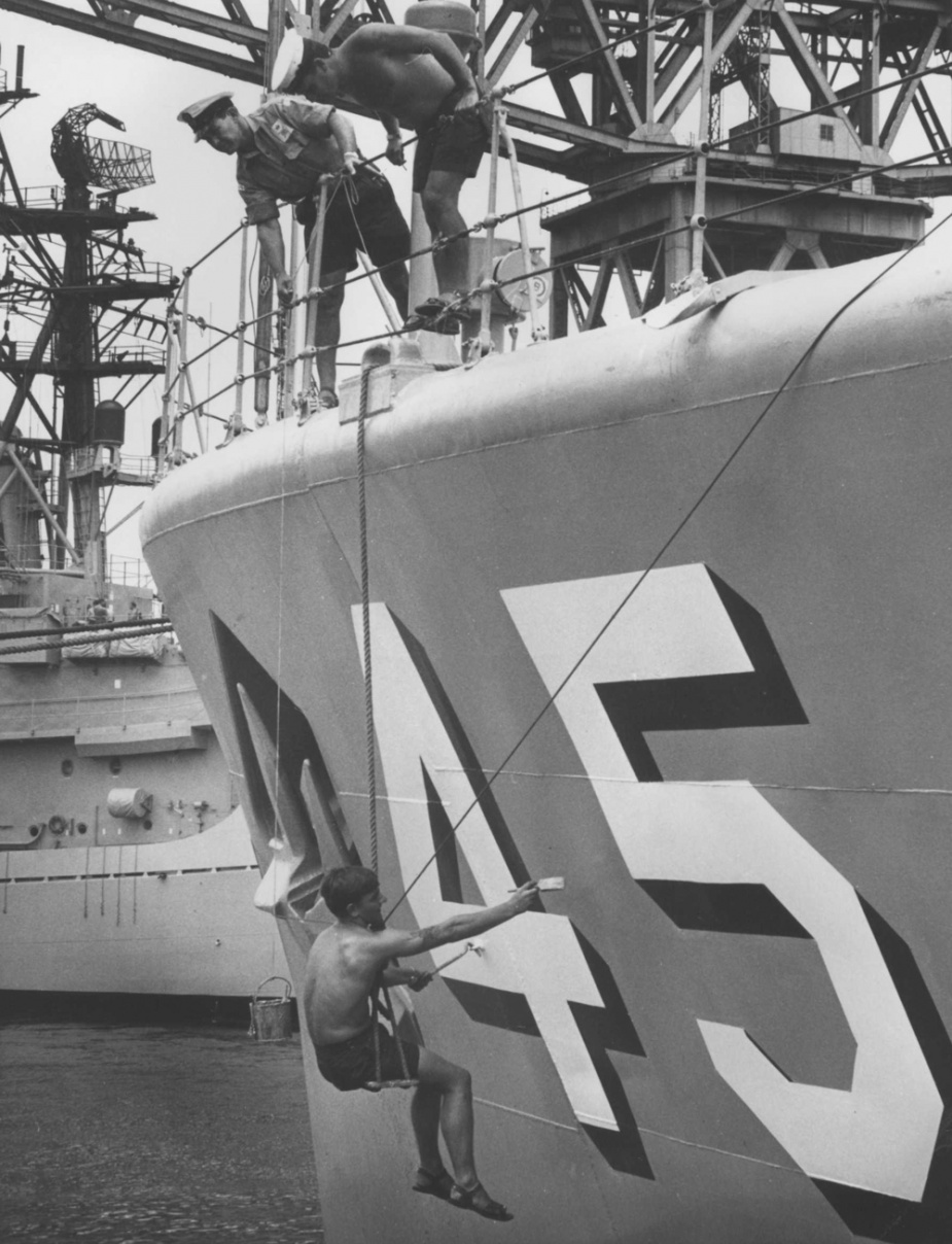 In 1969 the RAN adopted pennant numbers from block allocations found in ACP 113, and at the same time introduced bold style ship's pennant numbers on the hulls of its warships.