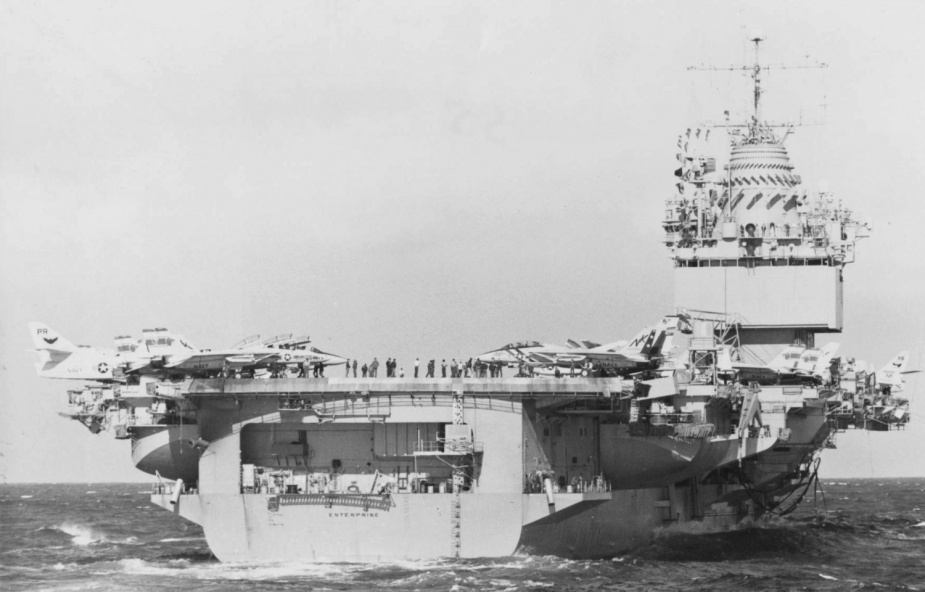 The visit of USS Enterprise to Fremantle in 1978 saw Jeff reacquainted with his former squadron VS38